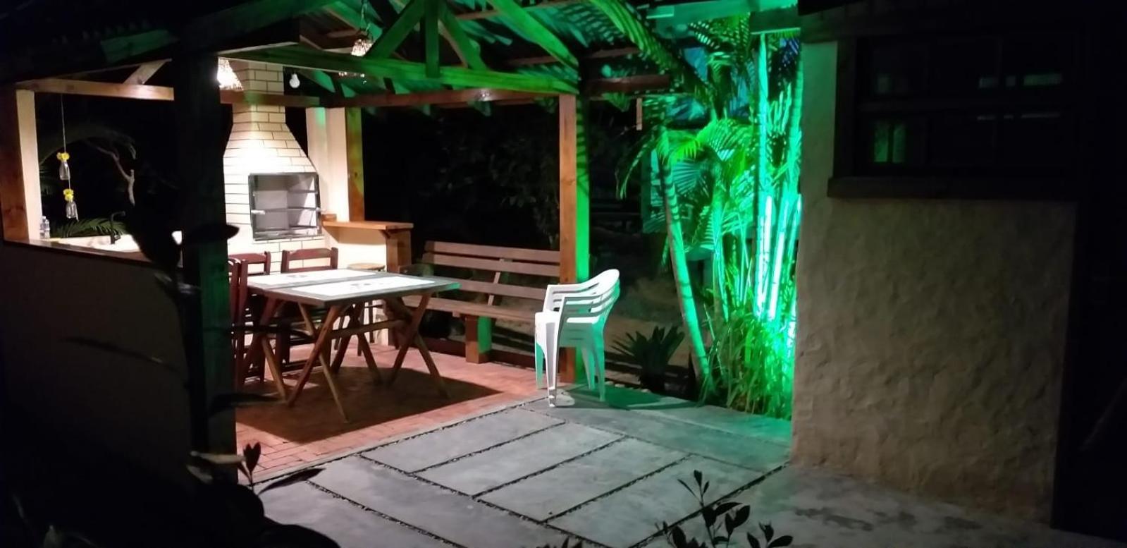 Recanto Das Bromelias Chales Guarda do Embaú Екстериор снимка
